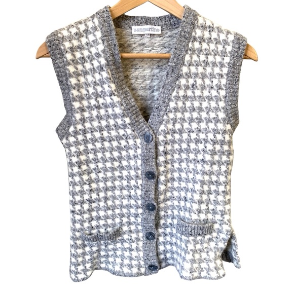 San Martino Jackets & Blazers - Vintage San Martino Grey Houndstooth Wool Blend Button-up Vest